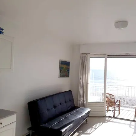 Cosy Seaside Apartment: Vue At Grau Du Roi *